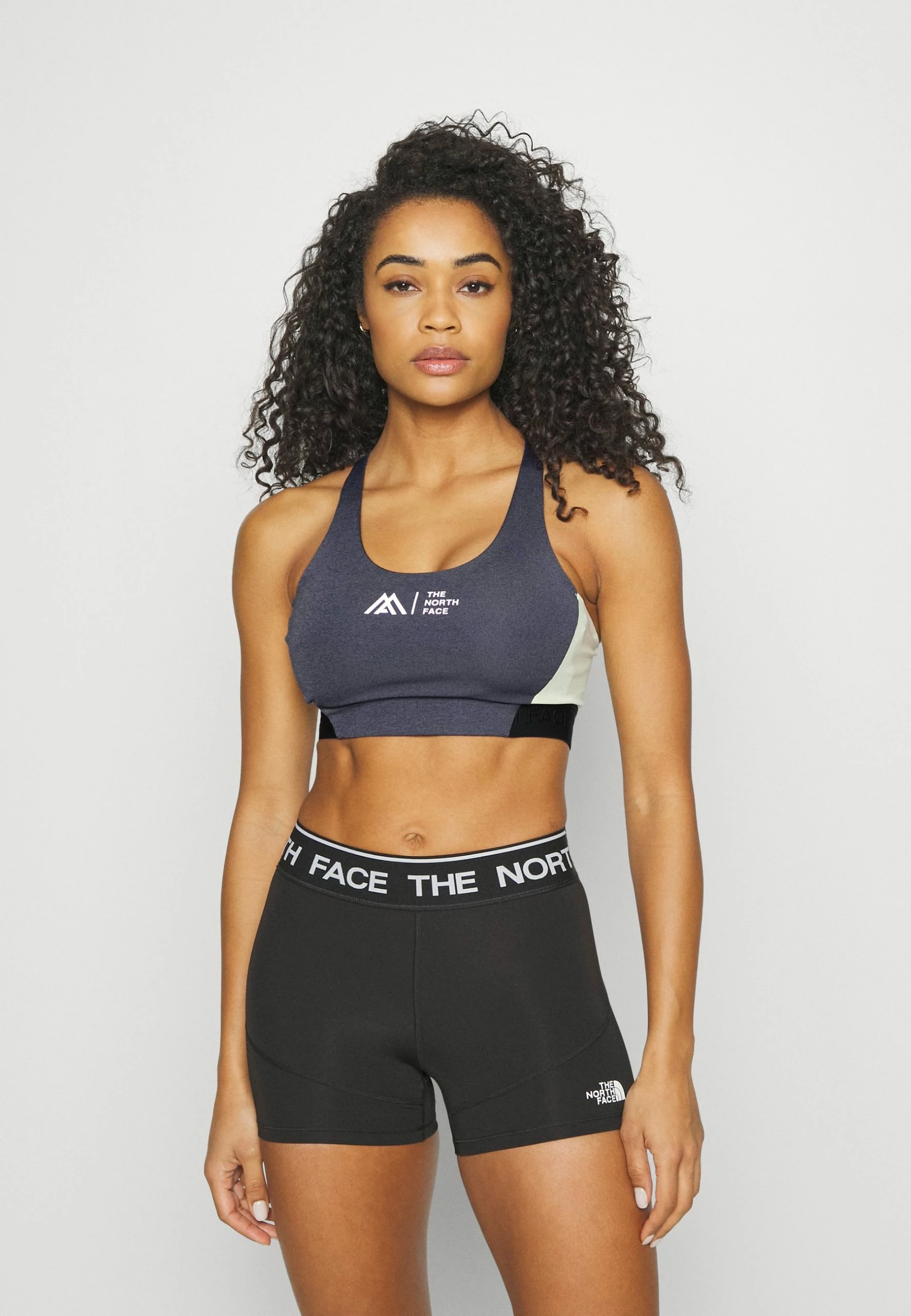 The North Face Lab Bra - Sport-Bh Met Medium Support - Lunar Slate Black Heather/Lime Cream 3 The North Face Lab Bra - Sport-Bh Met Medium Support - Lunar Slate Black Heather/Lime Cream