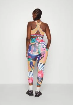 ADIDAS PERFORMANCE Farm Bra - Sport-Bh Met Medium Support - Multi Coloured 9 ADIDAS PERFORMANCE Farm Bra - Sport-Bh Met Medium Support - Multi Coloured -triangle bra shop 2c9aa0fcbfbb4a498ec110c8c39ee8b6