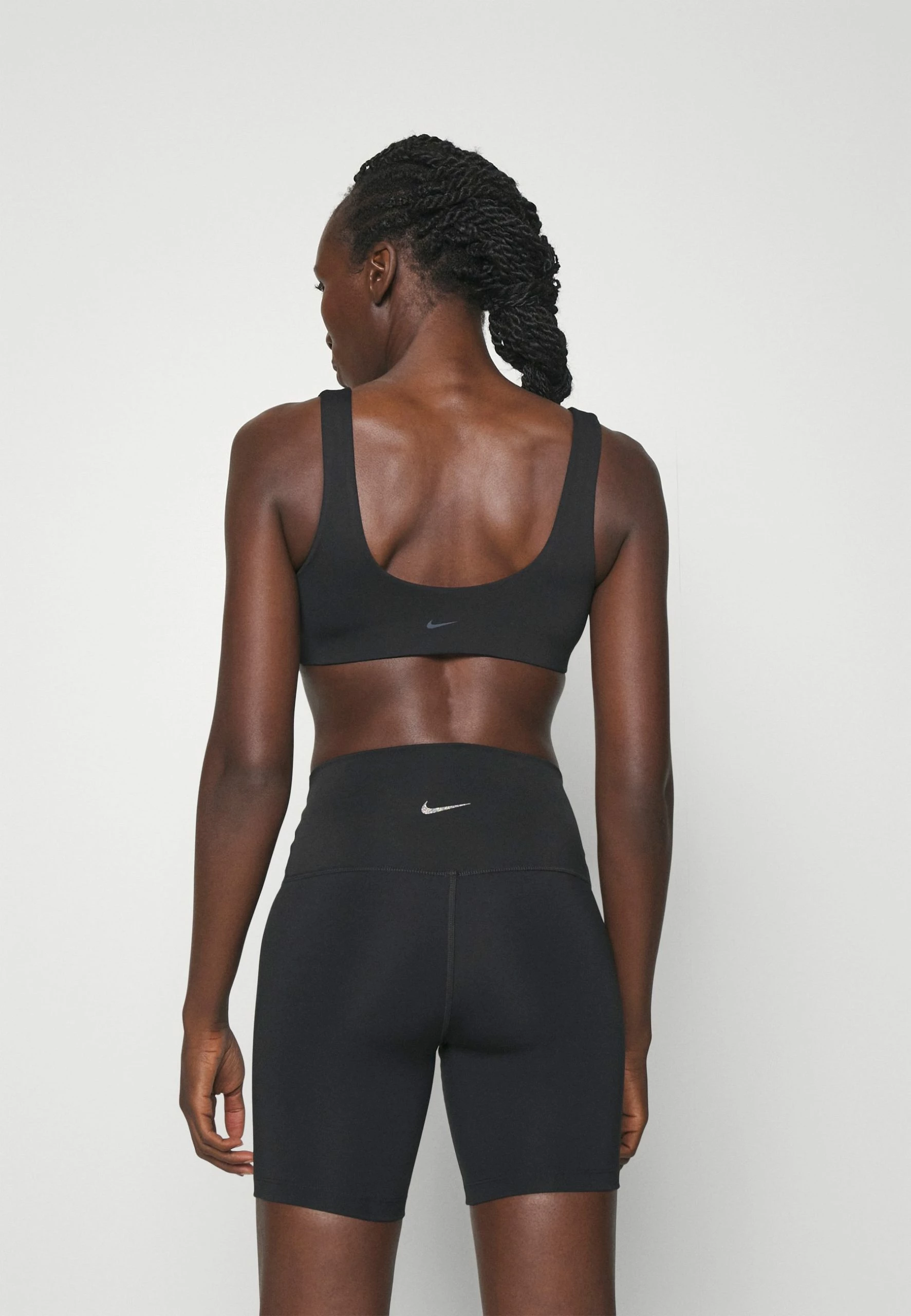 Nike Performance Alate All Bra - Sport-Bh Met Light Support - Black/Pcg3C 6 Nike Performance Alate All Bra - Sport-Bh Met Light Support - Black/Pcg3C - Afbeelding 4