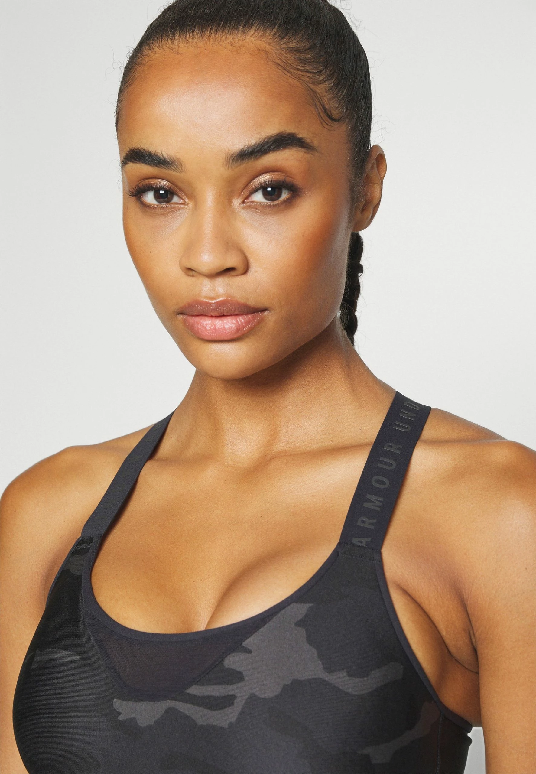 Under Armour Infinity High Bra - Sport-Bh Met High Support - Carbon Black/Galaxy Black/Black 9 Under Armour Infinity High Bra - Sport-Bh Met High Support - Carbon Black/Galaxy Black/Black - Afbeelding 7